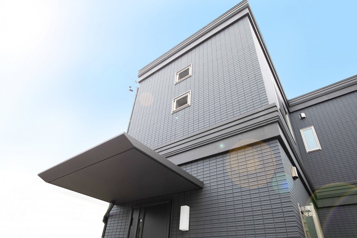 カラフルな色 を多用した北欧ポップのインテリア空間のある注文住宅 百年住宅 静岡 宮城 愛知の高耐震な新築注文住宅ハウスメーカー 静岡市 浜松市 富士市 三島市 名古屋市 一宮市 春日井市 仙台市 石巻市等 カラフルな色 を多用した北欧ポップのインテリア空間のある注文住宅 百年住宅 静岡 宮城 愛知の高耐震な新築注文住宅ハウスメーカー 静岡市 浜松市 富士市 三島市 名古屋市 一宮市 春日井市 仙台市 石巻市等