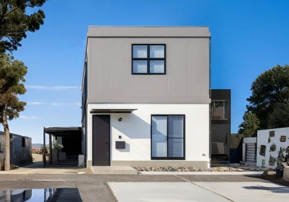 静岡市葵区川合　街かどモデルハウス【RC-BOX】