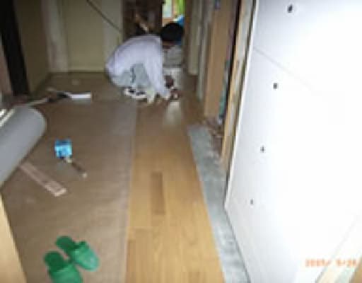 フローリング施工