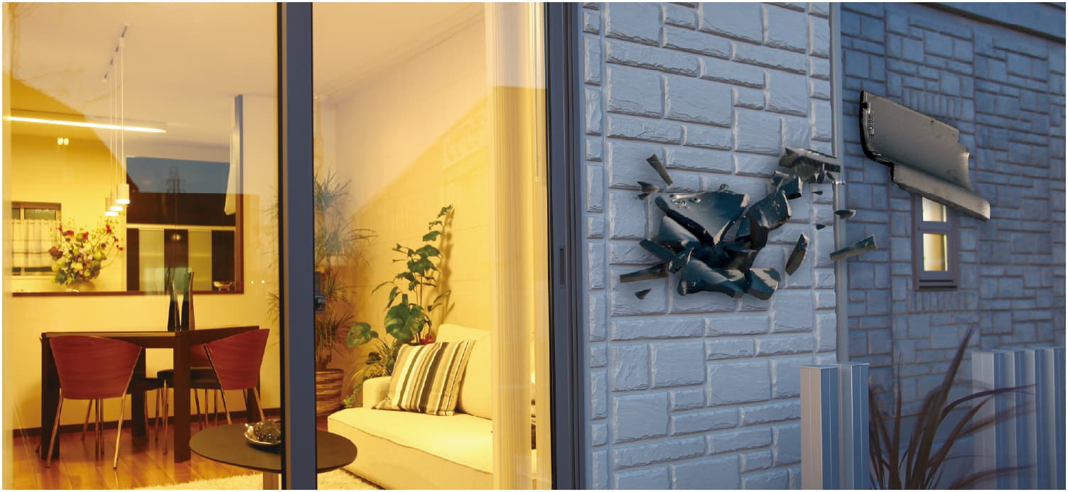 耐衝撃実験（飛来物衝突実験）