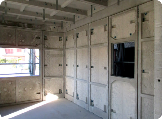 PCパネル建方（上棟）