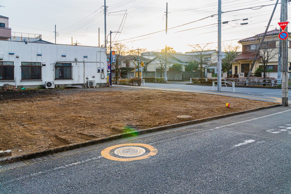 生活道路沿いの角地